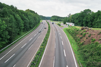 A1 Autobahn Wermelskirchen Straßenüberführung 18A
