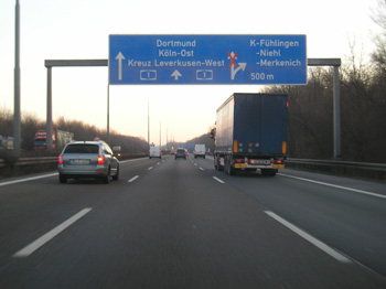 A1 Autobahnbrücke Leverkusen Sperrung für Lkw Bundesautobahn 15