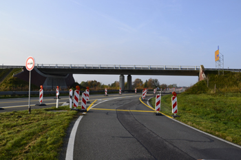 A20 Ostseeautobahn abgesackt Tribsees Stra�endammrutschung Fahrbahnsenkung 386