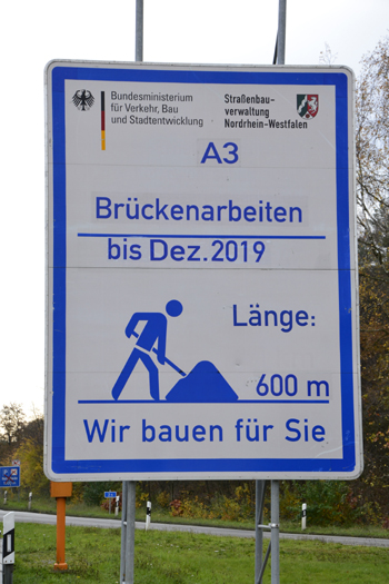 A3 Autobahn Emmerich Elten Br�ckeneinschub Streckenkontrolle Autobahnmeisterei 51