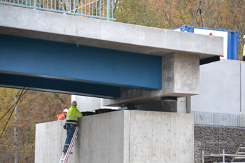 A3 Autobahn Emmerich Elten Verbundbr�cke selbstfahrendes Transportger�t 80