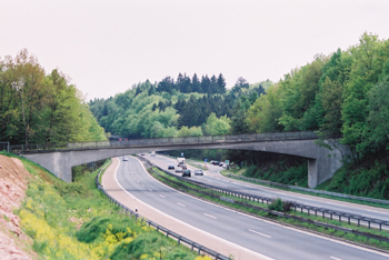 A 3 Autobahn Frankfurt - Nürnberg im Spessart 01