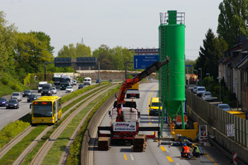 A 40 Autobahn Ruhrschnellweg Essen-Frillendorf-Süd Vollsperrung Bergbauschacht