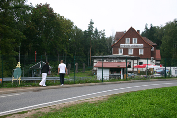 Älteste Deutsche Autobahnraststätte Rodaborn Trpitis Rasthof Rastanlage Parkplatz 54