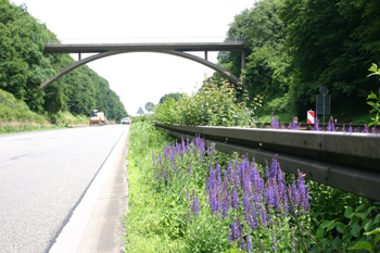 Autobahn Vollsperrung A52 Ruhrtalbrücke 01