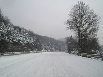 Autobahn im Schnee 57