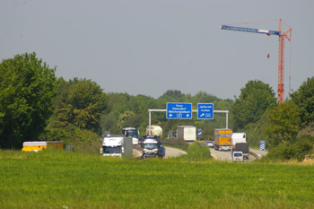 Autobahnkreuz Jackerath A 44 A 61 Braunkohle Tagebau Autobahnbaustelle 84