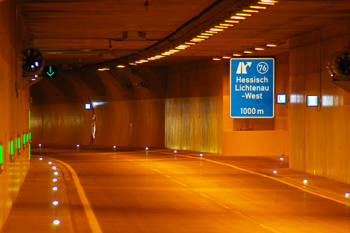 Autobahntunnel A 44 Schulbergtunnel Nothaltebucht 77