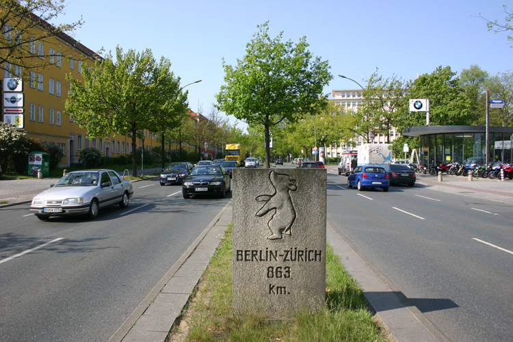 B1 Bundesstraße Kilometerstein Berliner Bär Zürich Zehlendorf 5