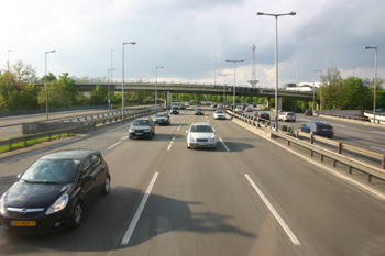 Bundesautobahn A 100 Berlin Funkturm höchste Verkehrsstärke 44