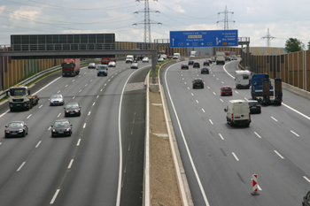 Bundesautobahn A 3 Köln Ostring Dellbrück höchste Verkehrsstärke 62