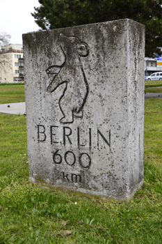 D�ren Kreisverkehr Berliner B�r Kilometerstein 4