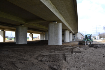 Einsturzgef�hrdete Br�cke Autobahn Dormagen Ernteweg 46