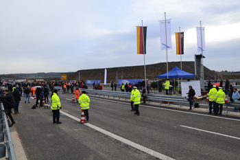 Feierliche Verkehrsfreigabe Bundesstra�e B50n Hochmoselbr�cke Einweihung 70