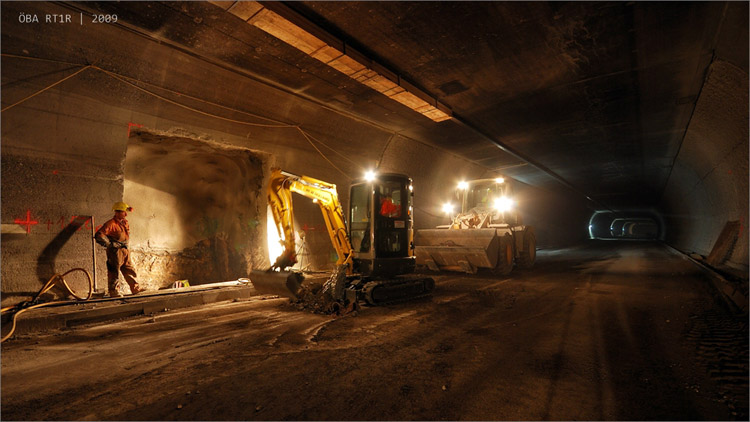 Feuerlöschnische neu Roppener Tunnel Bestand
