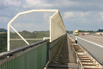 Höchste Autobahnbrücke Kochertalbrücke höchste Brückenpfeiler höchste Talbrücke A6 01