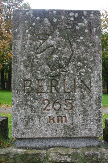 Kilometerstein Berliner B�r Goslar 9