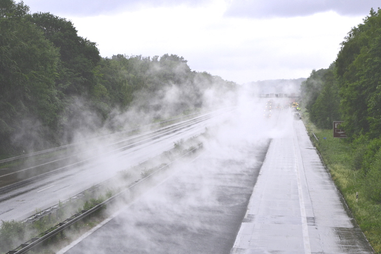 A3 Vollsperrung Autobahn Erneuerung Fahrbahndecke Sanierung Asphalt Duisburg Kaiserberg Wedau Breitscheid 68