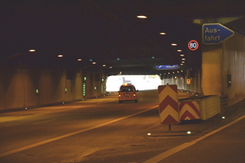Autobahntunnel A46 Düsseldorf Universitätstunnel  Tunnel Wersten 327