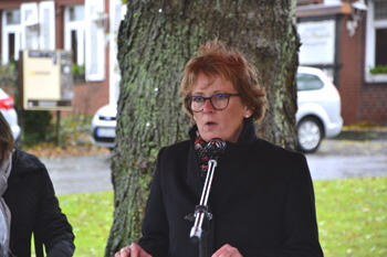 Elfriede Sauerwein-Braksiek Straßenwärter Gescher Gedenkfeier Kranzniederlegung 4