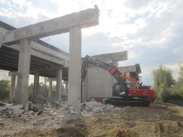 02_A 23 Abbruch Hochstra�e Inzersdorf 2