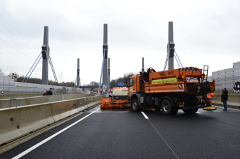 A30 Autobahn Verkehrsfreigabe Bad Oeynhausen Nordumfahrung Werrebr�cke 371