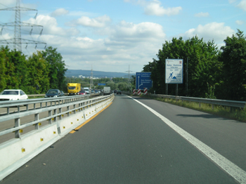 A643 Lkw Sperranlage Autobahn Rheinbr�cke Wiebaden Schierstein Mainz Mombach 57