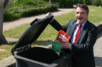 Aktion Saubertüte Verkehrsminister Michael Groschek 82