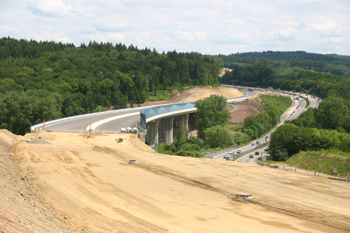 Autobahn A8 Karlsruhe Stuttgart Vollausbau Pfinztalbr�cke N�ttingen 58
