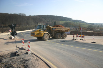 Autobahn Frankfurt - Würzburg Spessartaufsteig Weibersbrunn Kauppenaufstieg Aschaffquelle Autobahnbau 10