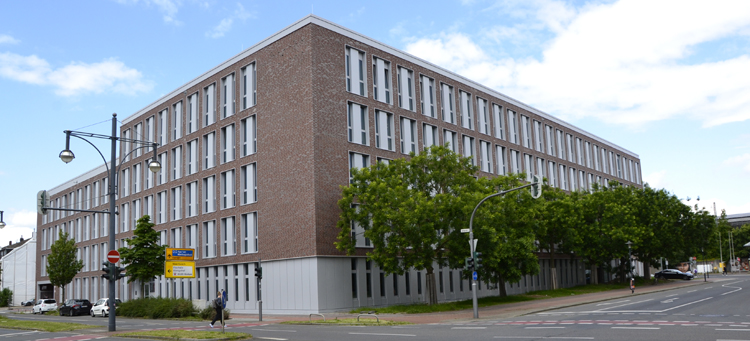 Autobahn GmbH Rheinland modernstes ernergie sparend effizient Verwaltungsgeb�ude Krefeld 97