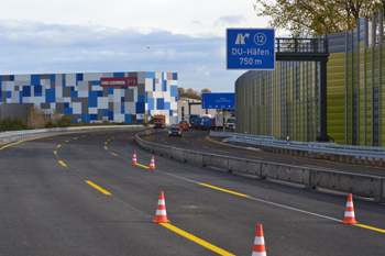 Autobahn Rheinbr�cke Duisburg Neuenkamp A40 Vollsperrung Verkehrsfreigabe 28