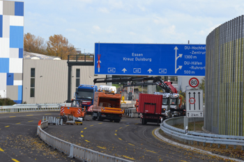 Autobahn Rheinbr�cke Duisburg Neuenkamp A40 Vollsperrung Verkehrsfreigabe 30