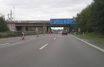 Autobahn Rheinbr�cke Duisburg Neuenkamp A40 Vollsperrung Verkehrsfreigabe 49