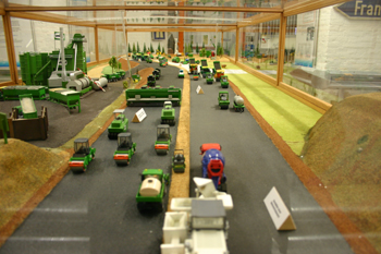 Autobahnmuseum Reichsstraßen Verkehrsgeschichte Straßenbau 97