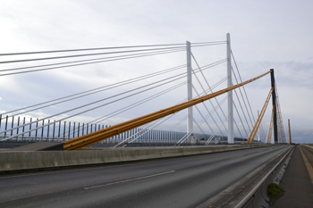 Autobahnrheinbr�cke Duisburg Neuenkamp Verkehrsumlegung Vollsperrung leere Bundesautobahn 94 - Kopie