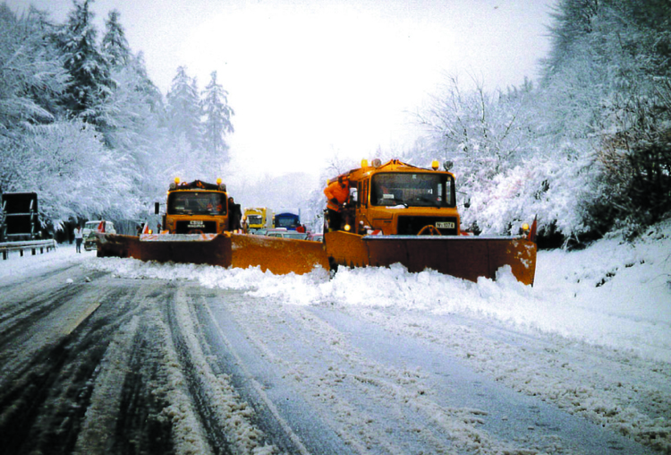 Bildrechte Autobahnmeisterei Hösbach Winterdienst Autobahn A 3 Spessart
