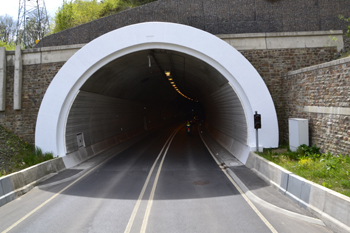 Bundestra�e B62n H�ttentalstra�e Siegen Eiserfeld Niederschelden 10