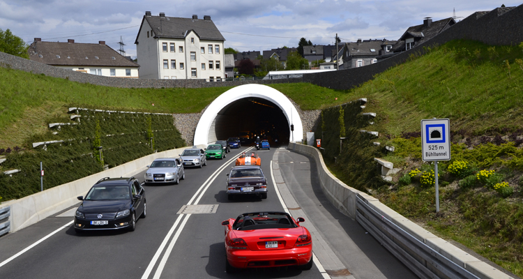 Bundestra�e B62n H�ttentalstra�e Siegen Eiserfeld Niederschelden 97
