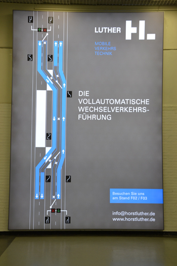 DeuSAT K�ln 2019 Stra�enausstatter Verkehrssicherheit Stra�enverkehrstechnik Wechselverkehrsf�hrung 30