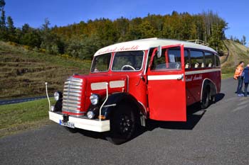 Omnibus Opel Blitz Aufbau Schwarze Reisedienst Arnoldi Hannoversch M�nden 45