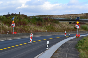 Rheinbr�cke Leverkusen K�ln Autobahnbr�cke Lkw-Sperre Schrankenanlage 103