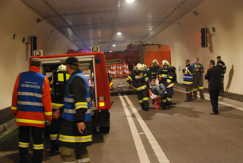 Übung Bosrucktunnel