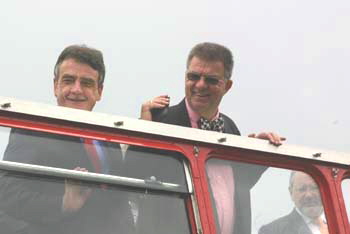 A 3 Autobahnfreigabe Uwe Dewes Straßen.NRW Verkehrsminister Michael Groschek Londoner Doppeldecker Bus 54
